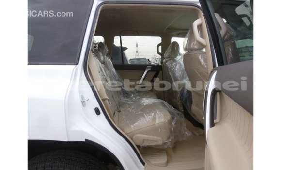 Buy Import Toyota Prado White Car in Import - Dubai in Belait Buy Import Toyota Prado White Car in Import - Dubai in Belait