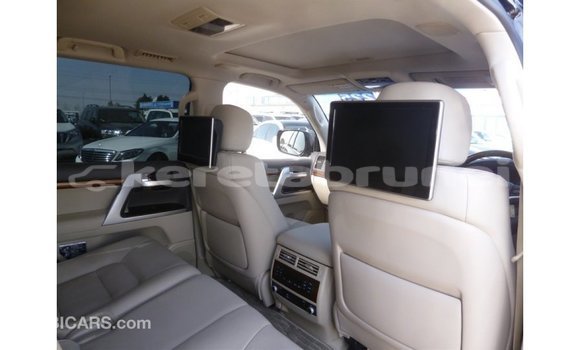 Buy Import Toyota Land Cruiser Black Car in Import - Dubai in Belait Buy Import Toyota Land Cruiser Black Car in Import - Dubai in Belait
