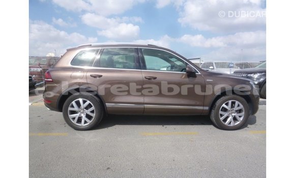 Buy Import Volkswagen Touareg Brown Car in Import - Dubai in Belait Buy Import Volkswagen Touareg Brown Car in Import - Dubai in Belait