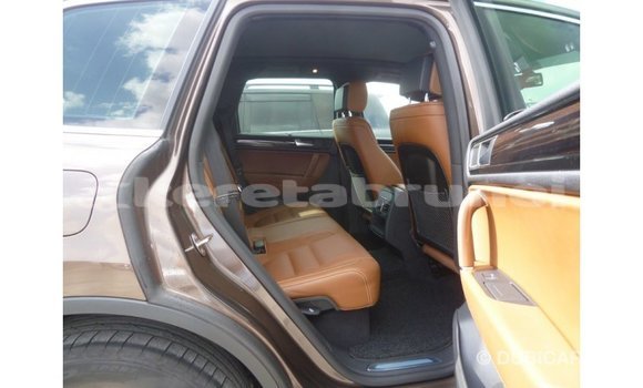 Buy Import Volkswagen Touareg Brown Car in Import - Dubai in Belait Buy Import Volkswagen Touareg Brown Car in Import - Dubai in Belait