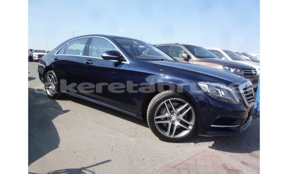 Buy Import Mercedes-Benz 190 Blue Car in Import - Dubai in Belait Buy Import Mercedes-Benz 190 Blue Car in Import - Dubai in Belait