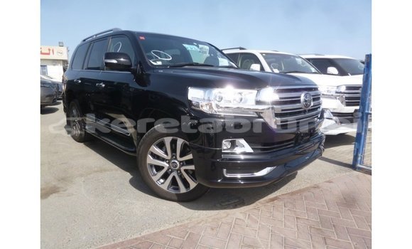 Buy Import Toyota Land Cruiser Black Car in Import - Dubai in Belait Buy Import Toyota Land Cruiser Black Car in Import - Dubai in Belait