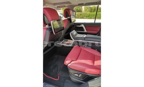 Buy Import Toyota Land Cruiser Black Car in Import - Dubai in Belait Buy Import Toyota Land Cruiser Black Car in Import - Dubai in Belait