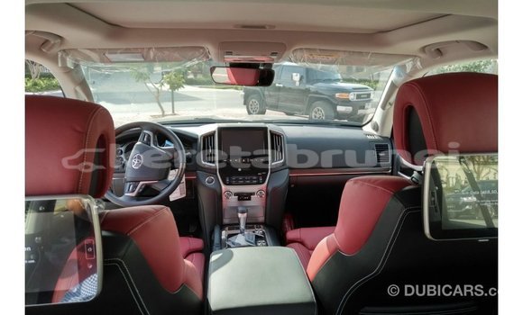 Buy Import Toyota Land Cruiser Black Car in Import - Dubai in Belait Buy Import Toyota Land Cruiser Black Car in Import - Dubai in Belait