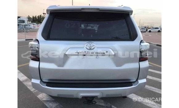Buy Import Toyota HiAce Other Truck in Import - Dubai in Belait Buy Import Toyota HiAce Other Truck in Import - Dubai in Belait