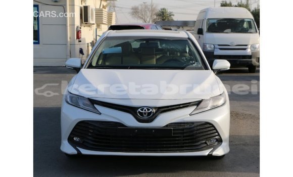 Buy Import Toyota Camry White Car in Import - Dubai in Belait Buy Import Toyota Camry White Car in Import - Dubai in Belait