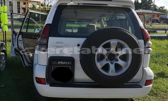 Buy Used Toyota Land Cruiser Prado White Car in Bandar Seri Begawan in Brunei-Muara