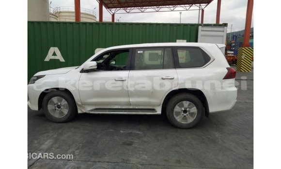 Buy Import Lexus LX White Car in Import - Dubai in Belait Buy Import Lexus LX White Car in Import - Dubai in Belait