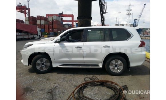 Buy Import Lexus LX White Car in Import - Dubai in Belait Buy Import Lexus LX White Car in Import - Dubai in Belait