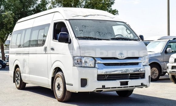 Buy Import Toyota Hiace White Car in Import - Dubai in Belait Buy Import Toyota Hiace White Car in Import - Dubai in Belait