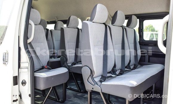 Buy Import Toyota Hiace White Car in Import - Dubai in Belait Buy Import Toyota Hiace White Car in Import - Dubai in Belait