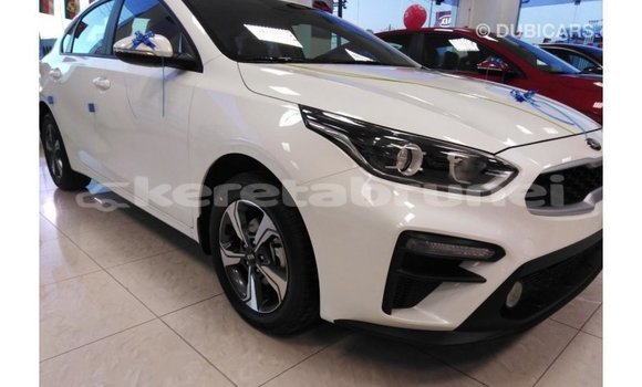 Buy Import Kia Cerato White Car in Import - Dubai in Belait Buy Import Kia Cerato White Car in Import - Dubai in Belait