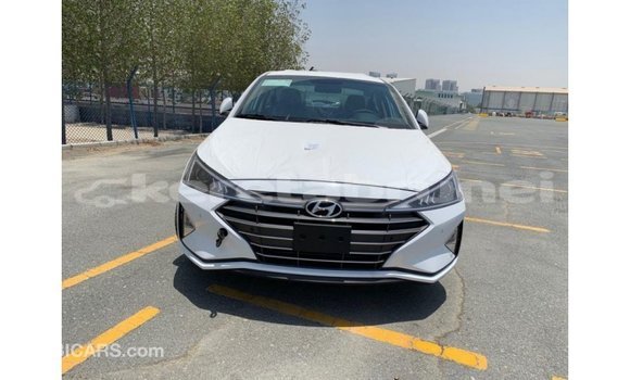 Buy Import Hyundai Elantra White Car in Import - Dubai in Belait Buy Import Hyundai Elantra White Car in Import - Dubai in Belait