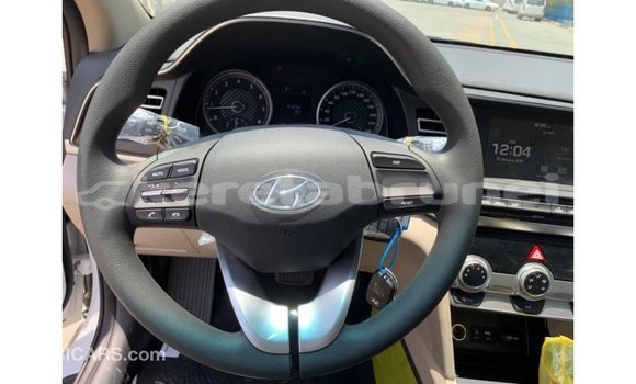 Buy Import Hyundai Elantra White Car in Import - Dubai in Belait Buy Import Hyundai Elantra White Car in Import - Dubai in Belait