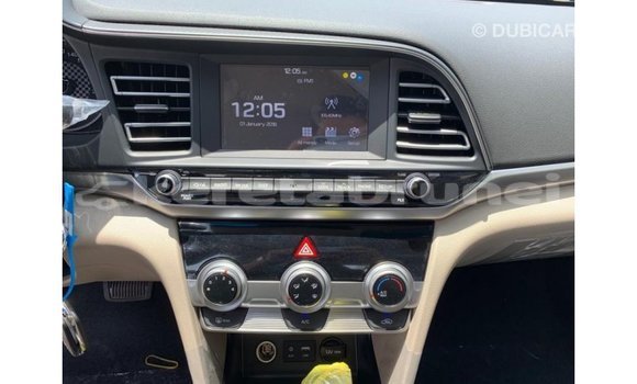 Buy Import Hyundai Elantra White Car in Import - Dubai in Belait Buy Import Hyundai Elantra White Car in Import - Dubai in Belait