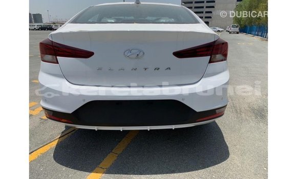 Buy Import Hyundai Elantra White Car in Import - Dubai in Belait Buy Import Hyundai Elantra White Car in Import - Dubai in Belait