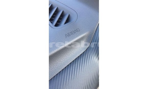 Buy Import Hyundai Tucson White Car in Import - Dubai in Belait Buy Import Hyundai Tucson White Car in Import - Dubai in Belait