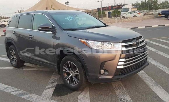 Buy Import Toyota Highlander Other Car in Import - Dubai in Belait Buy Import Toyota Highlander Other Car in Import - Dubai in Belait