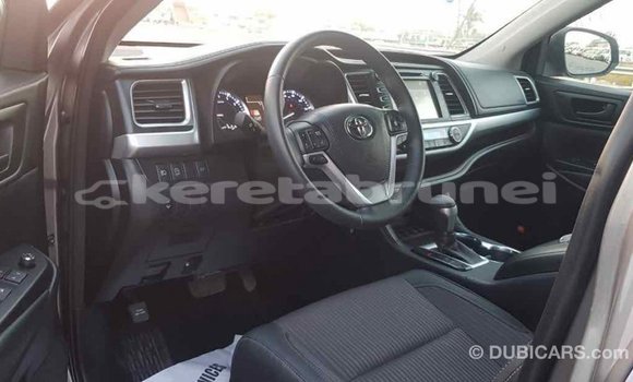 Buy Import Toyota Highlander Other Car in Import - Dubai in Belait Buy Import Toyota Highlander Other Car in Import - Dubai in Belait