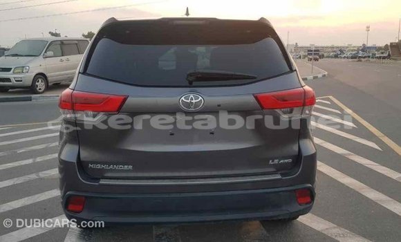 Buy Import Toyota Highlander Other Car in Import - Dubai in Belait Buy Import Toyota Highlander Other Car in Import - Dubai in Belait