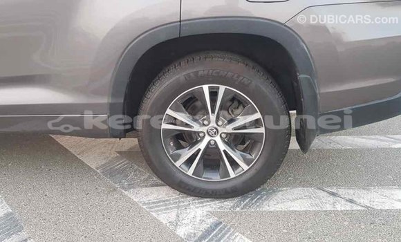 Buy Import Toyota Highlander Other Car in Import - Dubai in Belait Buy Import Toyota Highlander Other Car in Import - Dubai in Belait