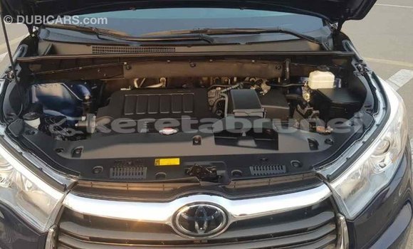 Buy Import Toyota Highlander Blue Car in Import - Dubai in Belait Buy Import Toyota Highlander Blue Car in Import - Dubai in Belait