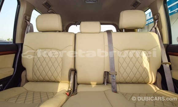 Buy Import Toyota Land Cruiser White Car in Import - Dubai in Belait Buy Import Toyota Land Cruiser White Car in Import - Dubai in Belait