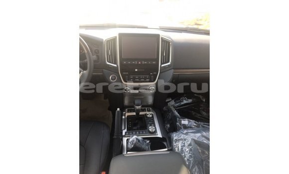 Buy Import Toyota Land Cruiser Black Car in Import - Dubai in Belait Buy Import Toyota Land Cruiser Black Car in Import - Dubai in Belait