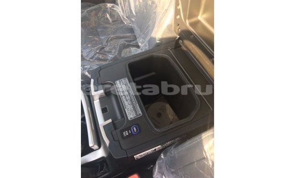 Buy Import Toyota Land Cruiser Black Car in Import - Dubai in Belait Buy Import Toyota Land Cruiser Black Car in Import - Dubai in Belait