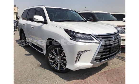 Buy Import Lexus LX White Car in Import - Dubai in Belait Buy Import Lexus LX White Car in Import - Dubai in Belait