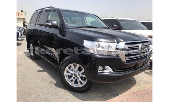 Buy Import Toyota Land Cruiser Black Car in Import - Dubai in Belait Buy Import Toyota Land Cruiser Black Car in Import - Dubai in Belait