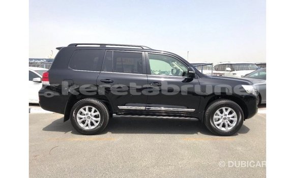 Buy Import Toyota Land Cruiser Black Car in Import - Dubai in Belait Buy Import Toyota Land Cruiser Black Car in Import - Dubai in Belait