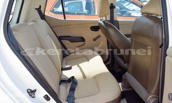 Buy Import Hyundai i10 White Car in Import - Dubai in Belait Buy Import Hyundai i10 White Car in Import - Dubai in Belait