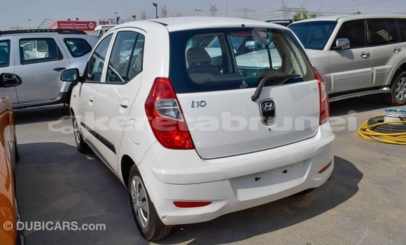 Buy Import Hyundai i10 White Car in Import - Dubai in Belait Buy Import Hyundai i10 White Car in Import - Dubai in Belait