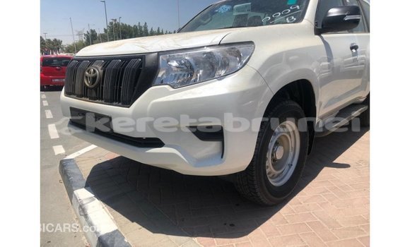 Buy Import Toyota Prado White Car in Import - Dubai in Belait Buy Import Toyota Prado White Car in Import - Dubai in Belait