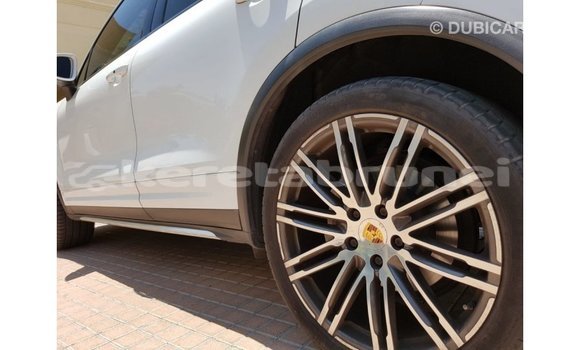 Buy Import Porsche Cayenne White Car in Import - Dubai in Belait Buy Import Porsche Cayenne White Car in Import - Dubai in Belait