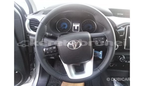 Buy Import Toyota Hilux Other Car in Import - Dubai in Belait Buy Import Toyota Hilux Other Car in Import - Dubai in Belait