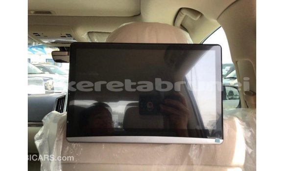 Buy Import Toyota Land Cruiser Other Car in Import - Dubai in Belait Buy Import Toyota Land Cruiser Other Car in Import - Dubai in Belait