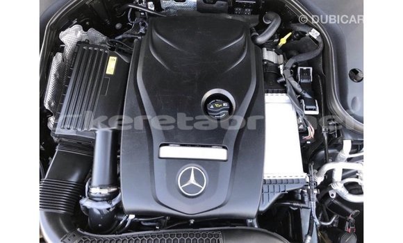 Buy Import Mercedes-Benz 200 Other Car in Import - Dubai in Belait Buy Import Mercedes-Benz 200 Other Car in Import - Dubai in Belait