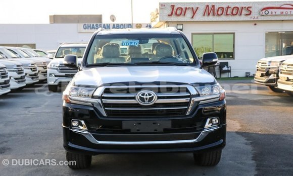 Buy Import Toyota Land Cruiser Black Car in Import - Dubai in Belait Buy Import Toyota Land Cruiser Black Car in Import - Dubai in Belait