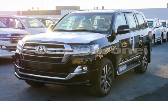 Buy Import Toyota Land Cruiser Black Car in Import - Dubai in Belait Buy Import Toyota Land Cruiser Black Car in Import - Dubai in Belait