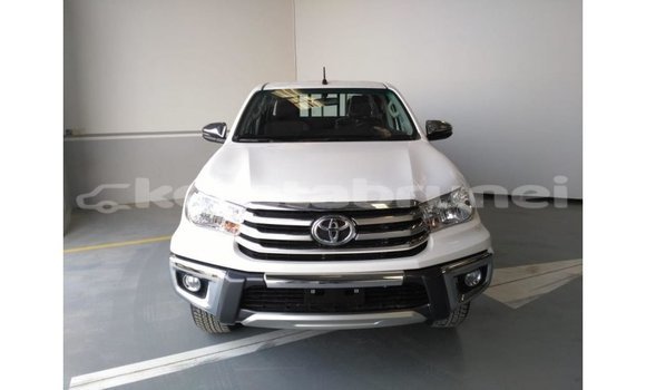 Buy Import Toyota Hilux White Car in Import - Dubai in Belait Buy Import Toyota Hilux White Car in Import - Dubai in Belait