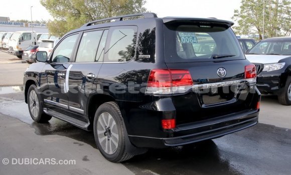 Buy Import Toyota Land Cruiser Black Car in Import - Dubai in Belait Buy Import Toyota Land Cruiser Black Car in Import - Dubai in Belait