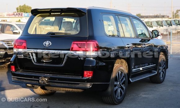 Buy Import Toyota Land Cruiser Black Car in Import - Dubai in Belait Buy Import Toyota Land Cruiser Black Car in Import - Dubai in Belait
