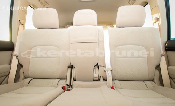 Buy Import Toyota Land Cruiser White Car in Import - Dubai in Belait Buy Import Toyota Land Cruiser White Car in Import - Dubai in Belait