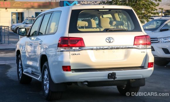 Buy Import Toyota Land Cruiser White Car in Import - Dubai in Belait Buy Import Toyota Land Cruiser White Car in Import - Dubai in Belait