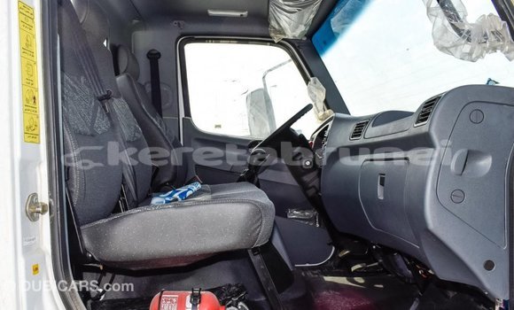 Buy Import Mercedes-Benz 190 White Car in Import - Dubai in Belait Buy Import Mercedes-Benz 190 White Car in Import - Dubai in Belait