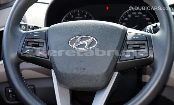 Buy Import Hyundai Creta Beige Car in Import - Dubai in Belait Buy Import Hyundai Creta Beige Car in Import - Dubai in Belait